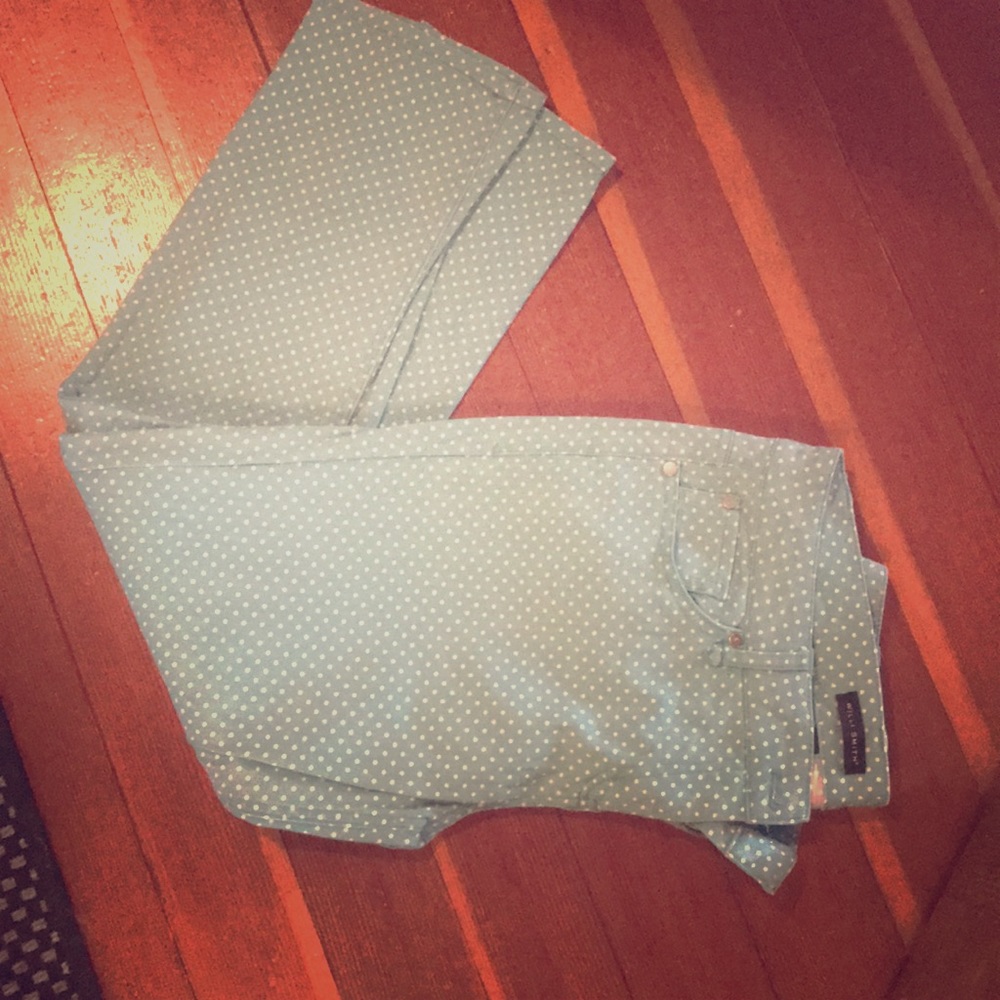 Size 8 polka dot capris